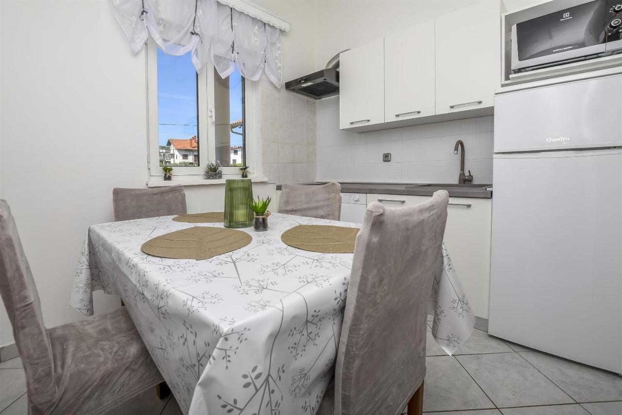 House Lucija Βίλα Rogoznica  Εξωτερικό φωτογραφία